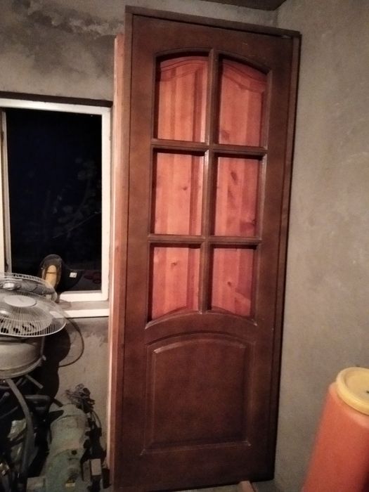 Продам двери новые и бу