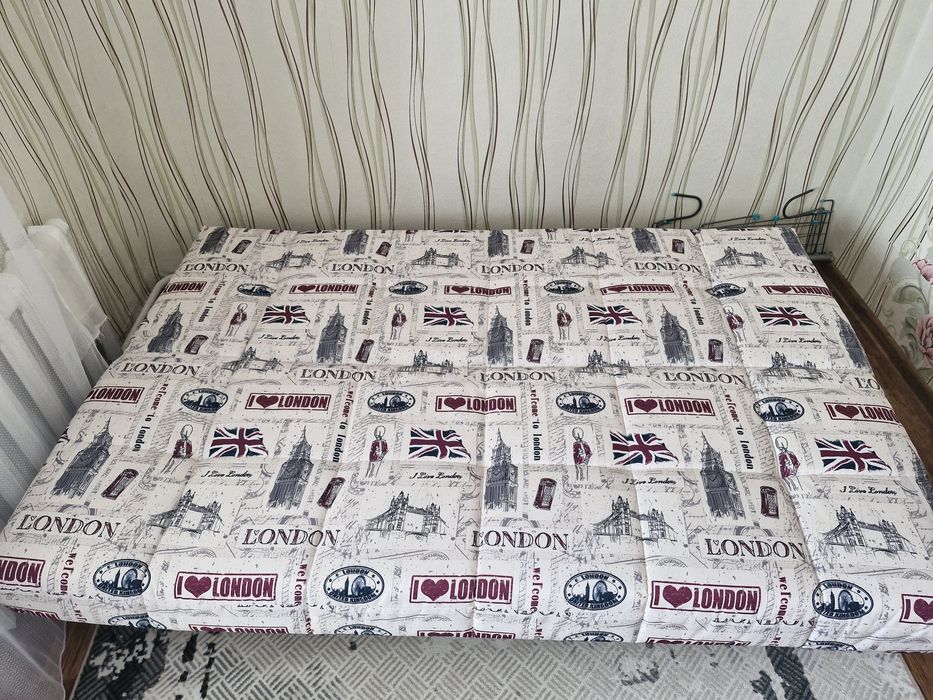 Продам Диван "Аврора"