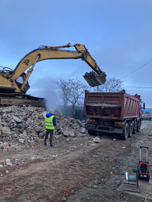 Nisip sort pamant piatra balast demolari moloz moluz balaegar