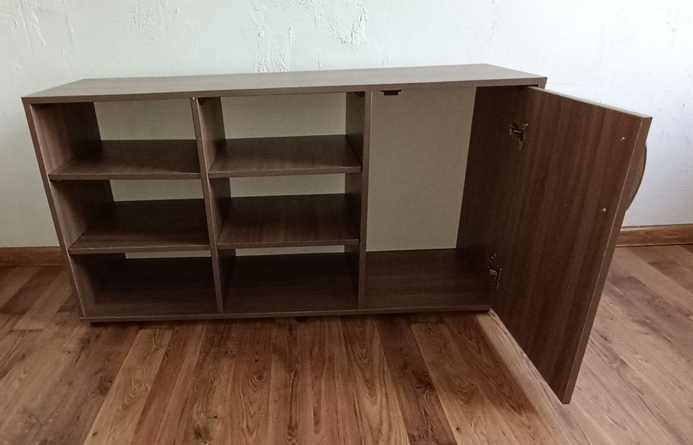 Тумбочка-подставка.