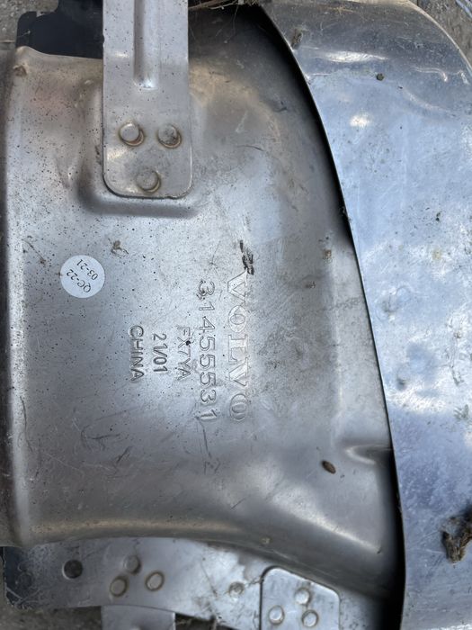 накрайници на ауспуха ляв десен volvo v60