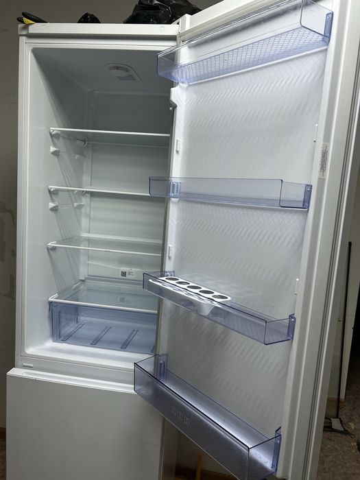 Холодильник beko