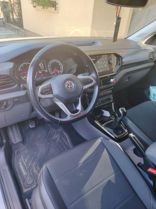 Volkswagen T-Cross 2019