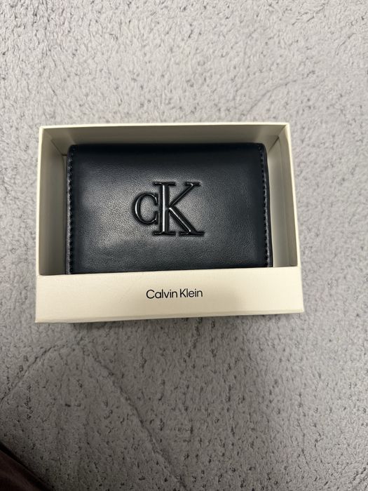 Calvin klein портмоне