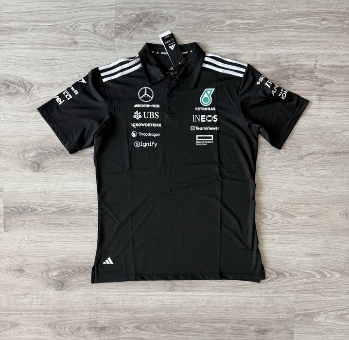 Red Bull Racing / Honda / Formula 1 / Ferrari / Mercedes AMG