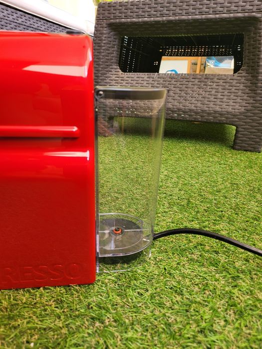 Кафемашина с капсули Неспресо Krups Nespresso