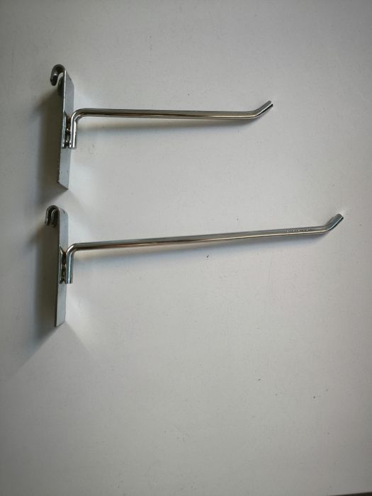 Куки за стелажи 15см и 20см