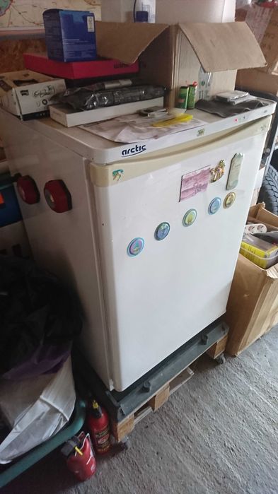 Cititi cu atentie anuntul! Vand Combina Frigorifica + Lada Figorifica