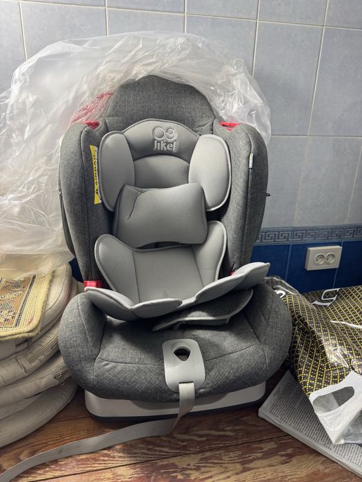 Детское автокресло