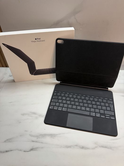 Magic Keyboard ipad air 13 inch