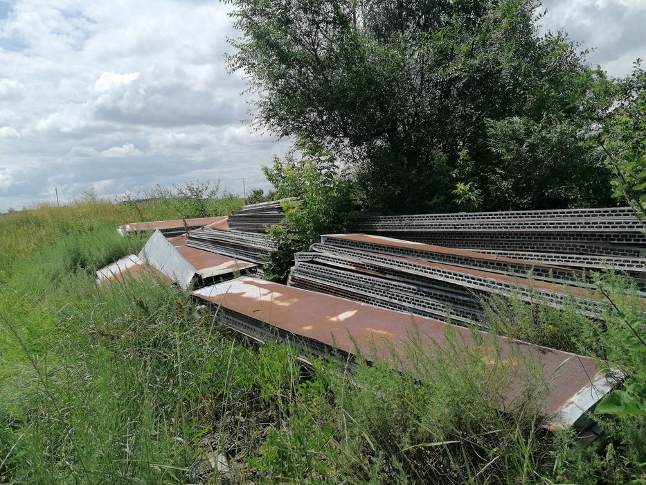 Продам сенгвич панели