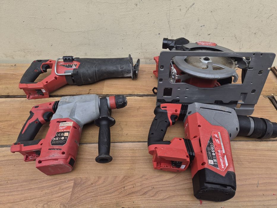Scule Milwaukee M18