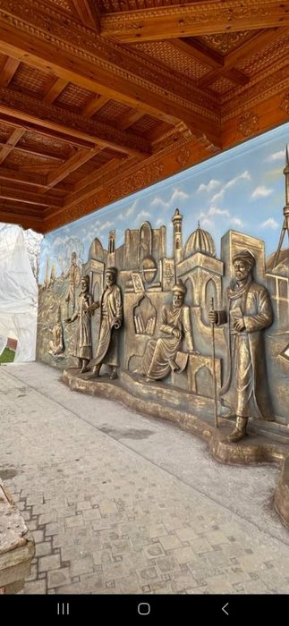 Haykal bareleyf monument rassom xizmati