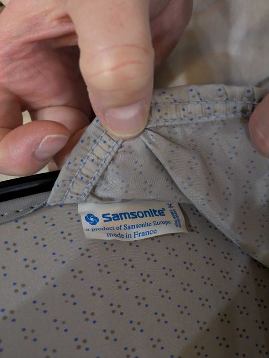 Козметичен куфар "Самсонайт"