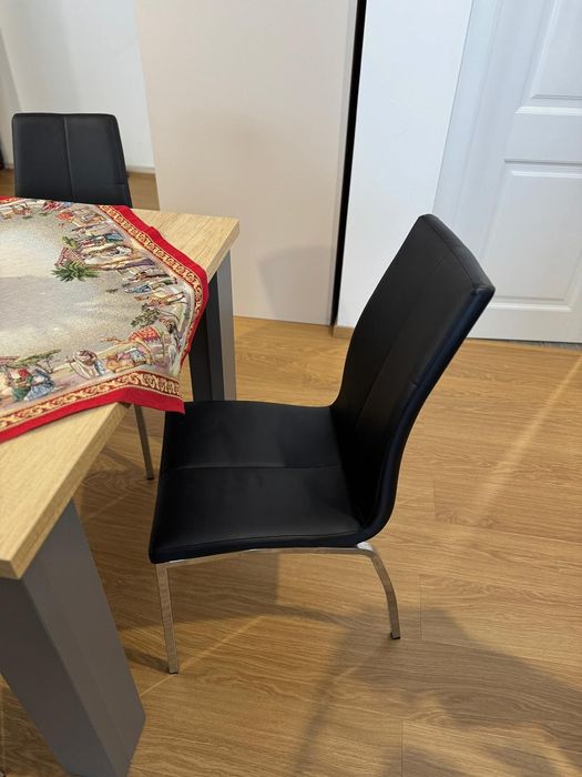 Masa bucatarie cu scaune