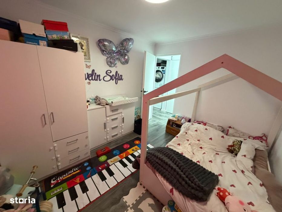 Apartament 3 camere, 71 mp, zona Hotvon