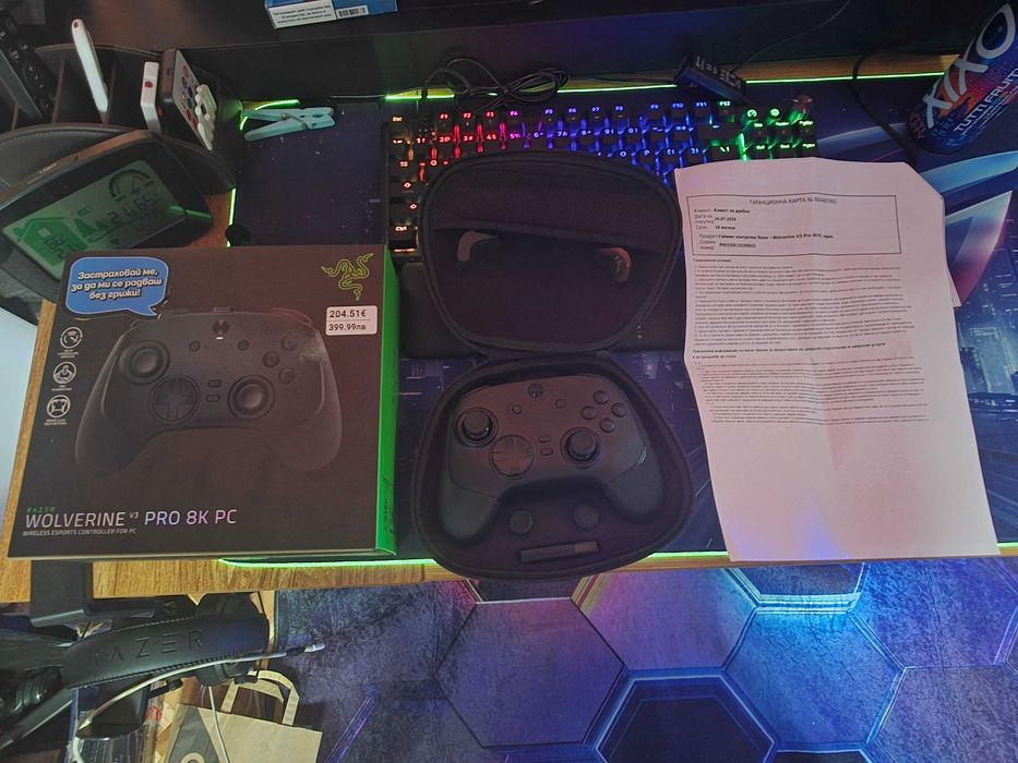Продавам чисто нов Гейминг контролер Razer - Wolverine V3 Pro 8K PC, черен отворен само за преглед и тест