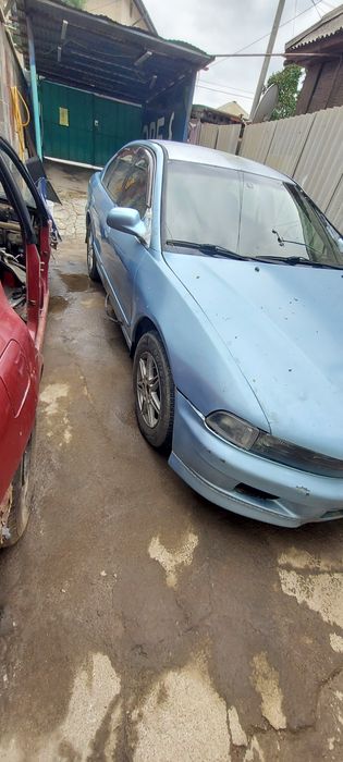 Галант Аккула на разборе 2003г 2.4л Американец