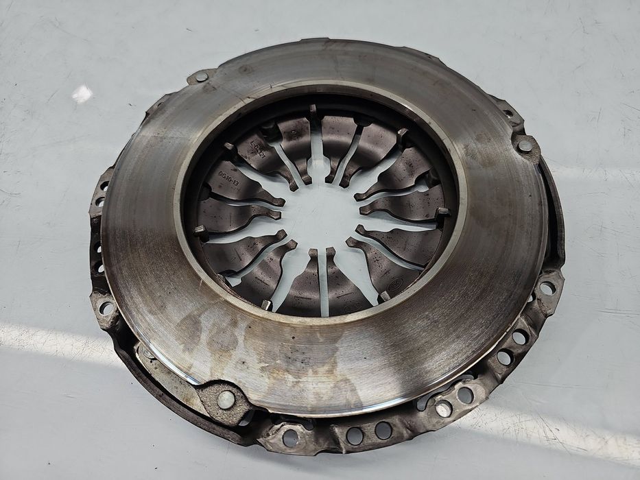 Kit ambreiaj volanta masa dubla Nissan Qashqai (2) [Fabr 2013-2017] 1.