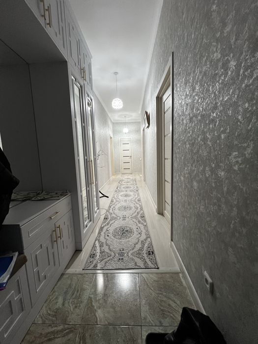 Продаю 3 комн квартиру