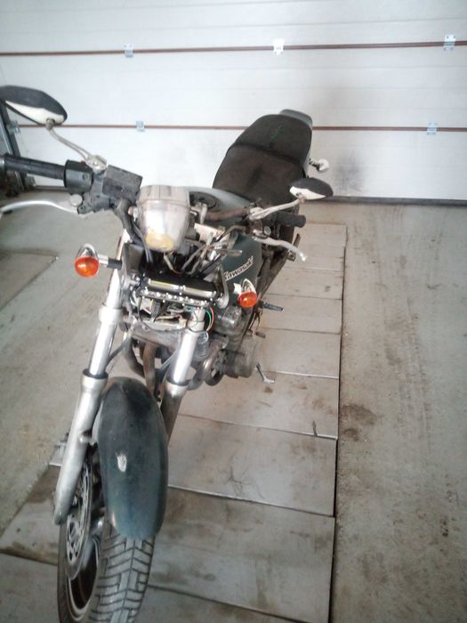 Kawasaki kz 550 от 1991 години