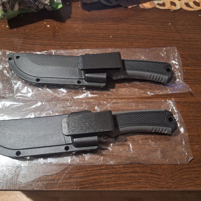 Cuțit  cu teaca lama 10cm