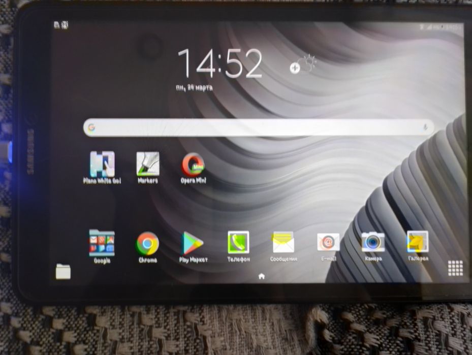 Samsung Galaxy Tab E 9.6 (2015): планшет на запчасти