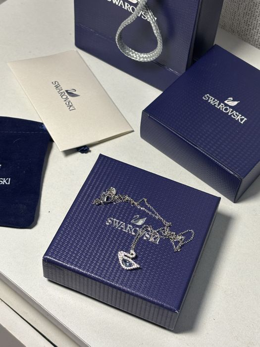 Colier Swarovski lebada albastra