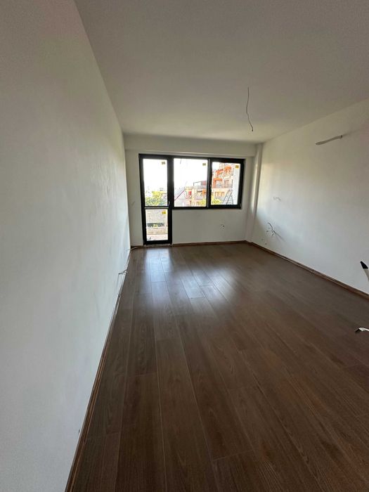 Продава се Тристаен апартамент в Пловдив, Кършияка - 92 кв.м за 915 €/кв.м - Снимка #4