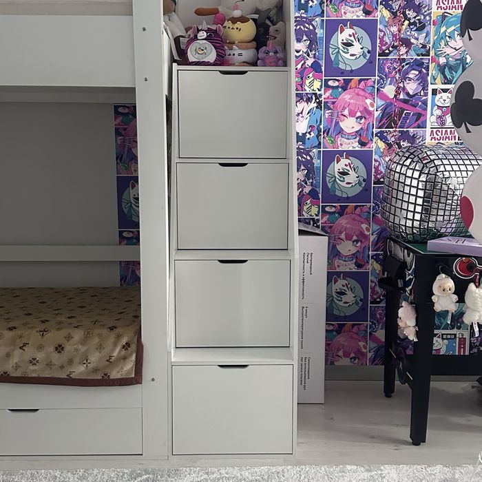 Кровать двух этажная