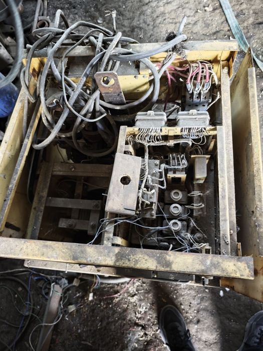 Сварочный аппарат 380В ВДУ-505