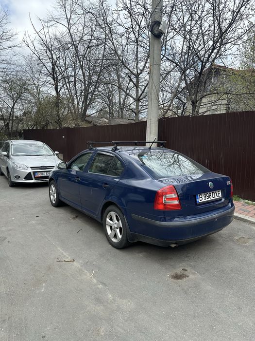 SKODA Octavia 2012 — imagine 3