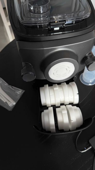 Philips Pasta Maker 7000 Series HR2660 – машина за паста, чисто нова