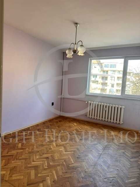 Продава се Тристаен апартамент в Пловдив, Кършияка - 120 кв.м за 799 €/кв.м - Снимка #5