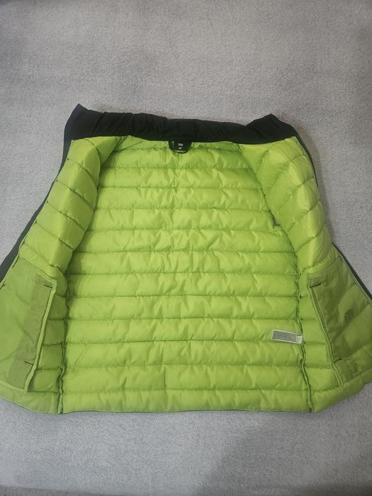 VESTA   4F negru