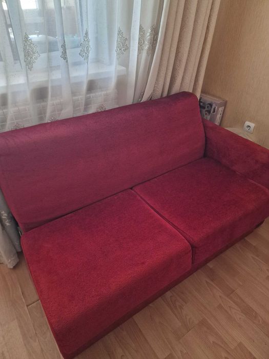 Продам диван раскладной бу