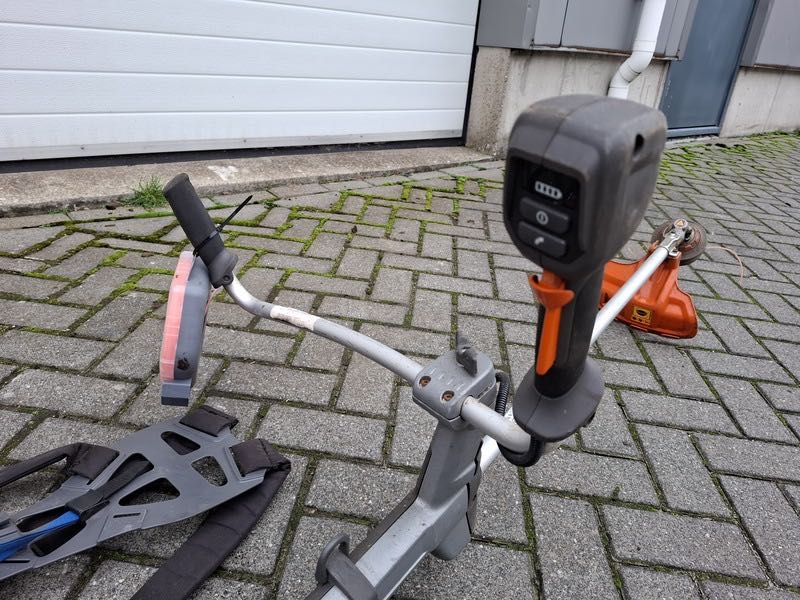 Husqvarna 353irxt акумулаторна коса