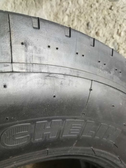 1 гумa за ремарке R17.5 215/75 Michelin Remix XTE 2+ 135/133J DOT2521