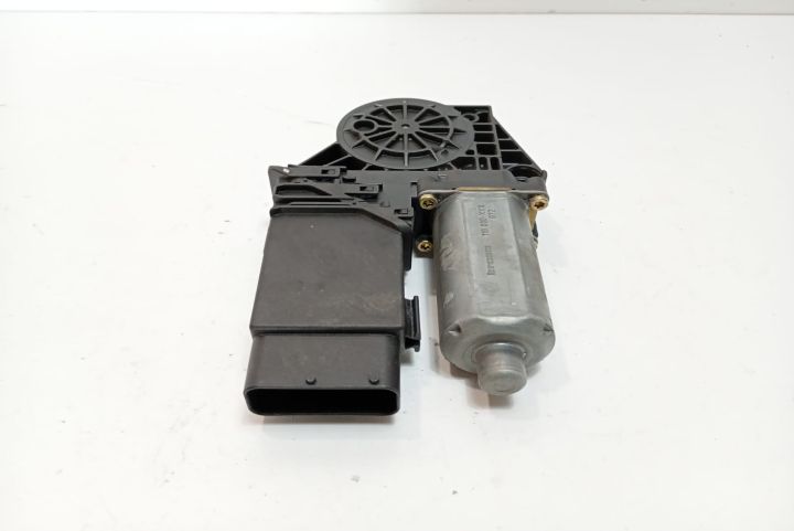 Motoras macara 9776101434203 Volkswagen VW Golf a 4-a generatie