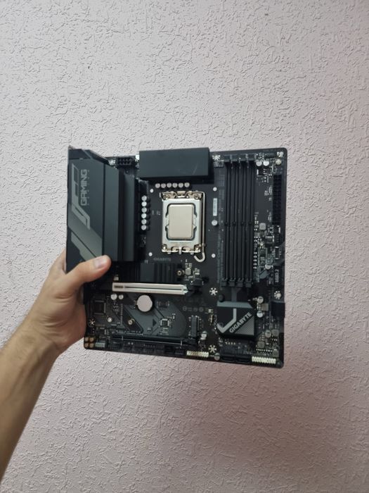 b760 ddr5 i5 14400f ideal