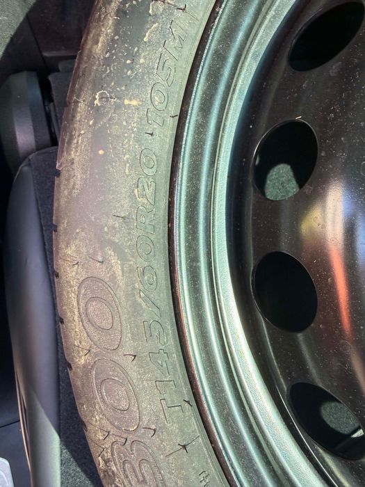 Гуми 5x112 VAG R20