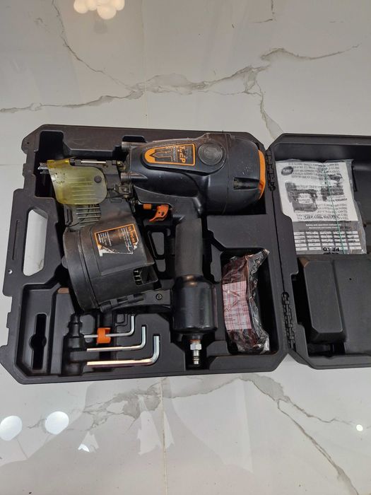 Pistol pneumatic cuie Tjep PC 90 Excellent, nu Paslode, Bostich