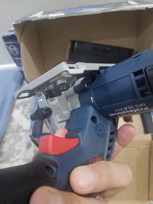 Дисковая пила Bosch GKS 12V-26