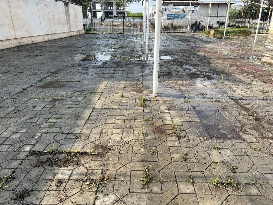 Nazar qoshlogʻida, M39 trassa yonidagi TIJORAT JOYI sotiladi!