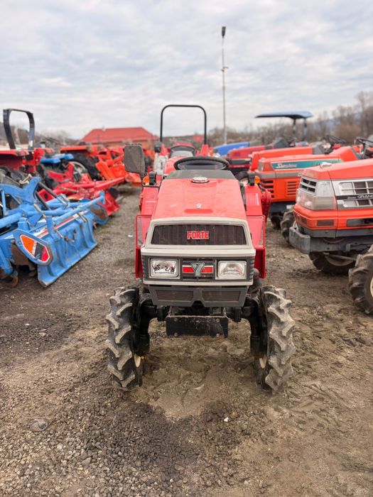 Tractor japonez Yanmar F155 – 4x4 – Fiabil și economic