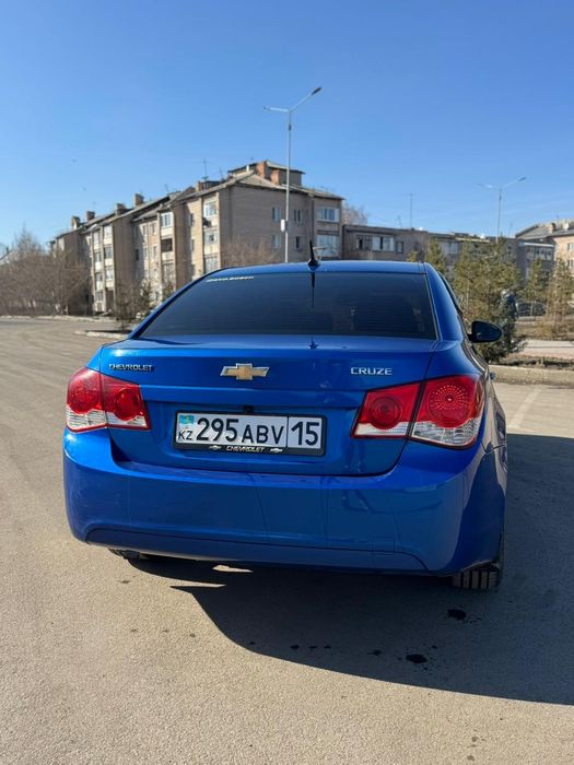 Продам Шевроле круз
