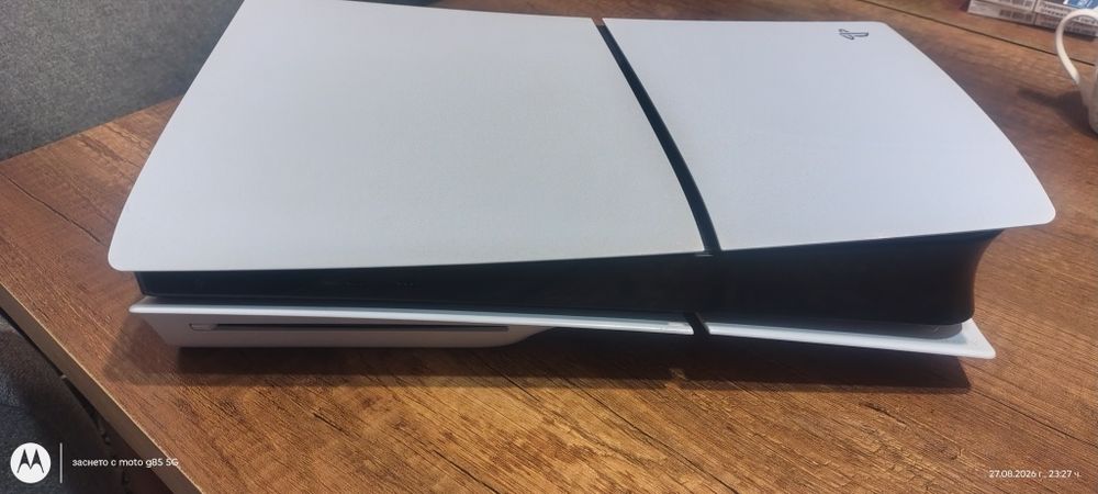 Ps5 slim 1Tb като нов