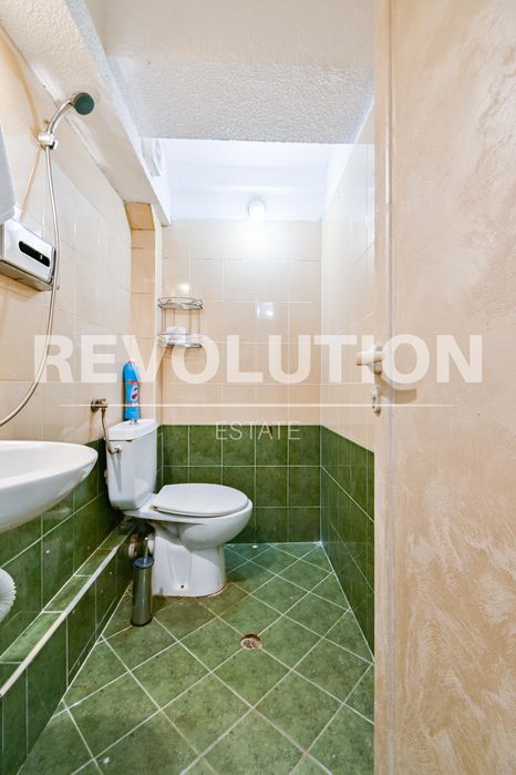 Дава се под наем Едностаен апартамент в София, Изток - 40 кв.м за 434 € - Снимка #6