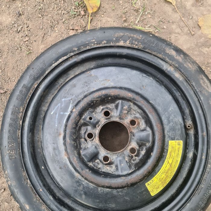 Продам запаску на мерседес