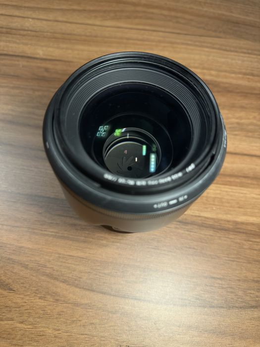 Vând obiectiv Sigma 50mm f1.4 LH830-02, stare excelentă!